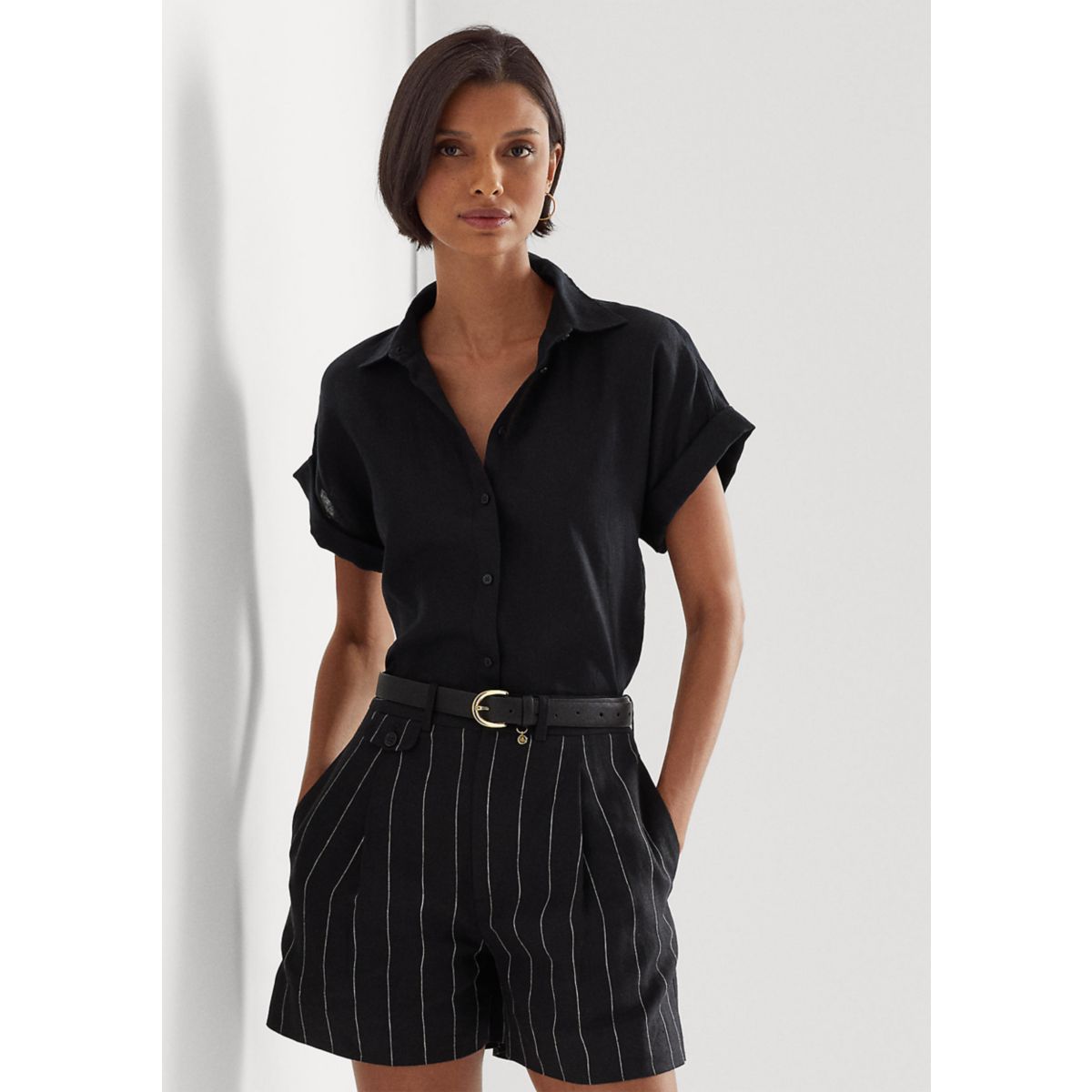 Women's Relaxed Fit Linen Short Sleeve Shirt - 1