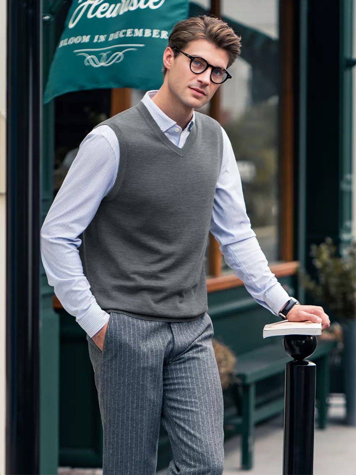 Gentletejido V-Neck Sleeveless Sweater
