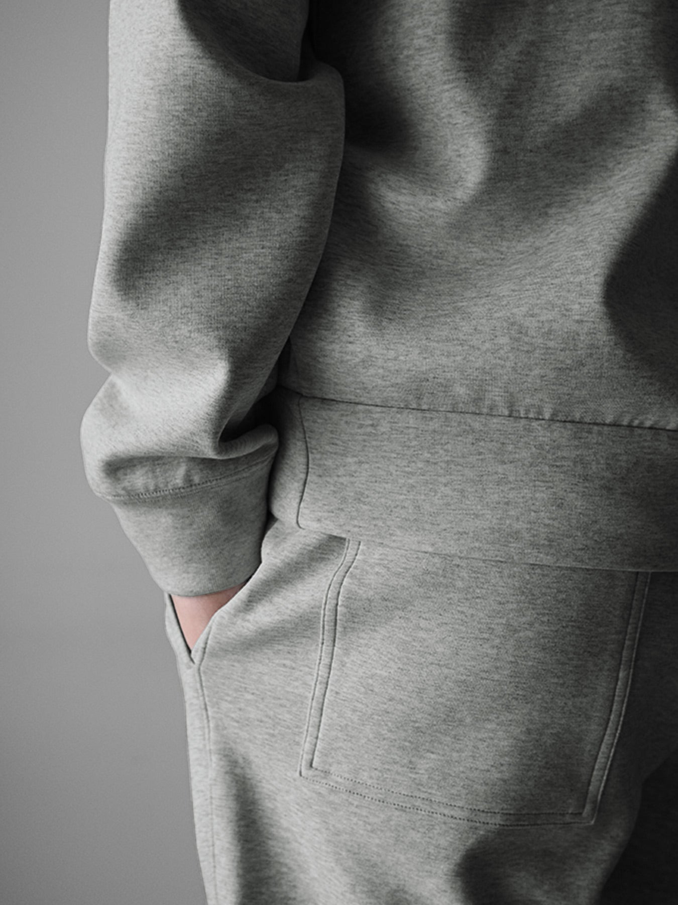 Sudadera CozySpacer Full Zip con gorrasucha