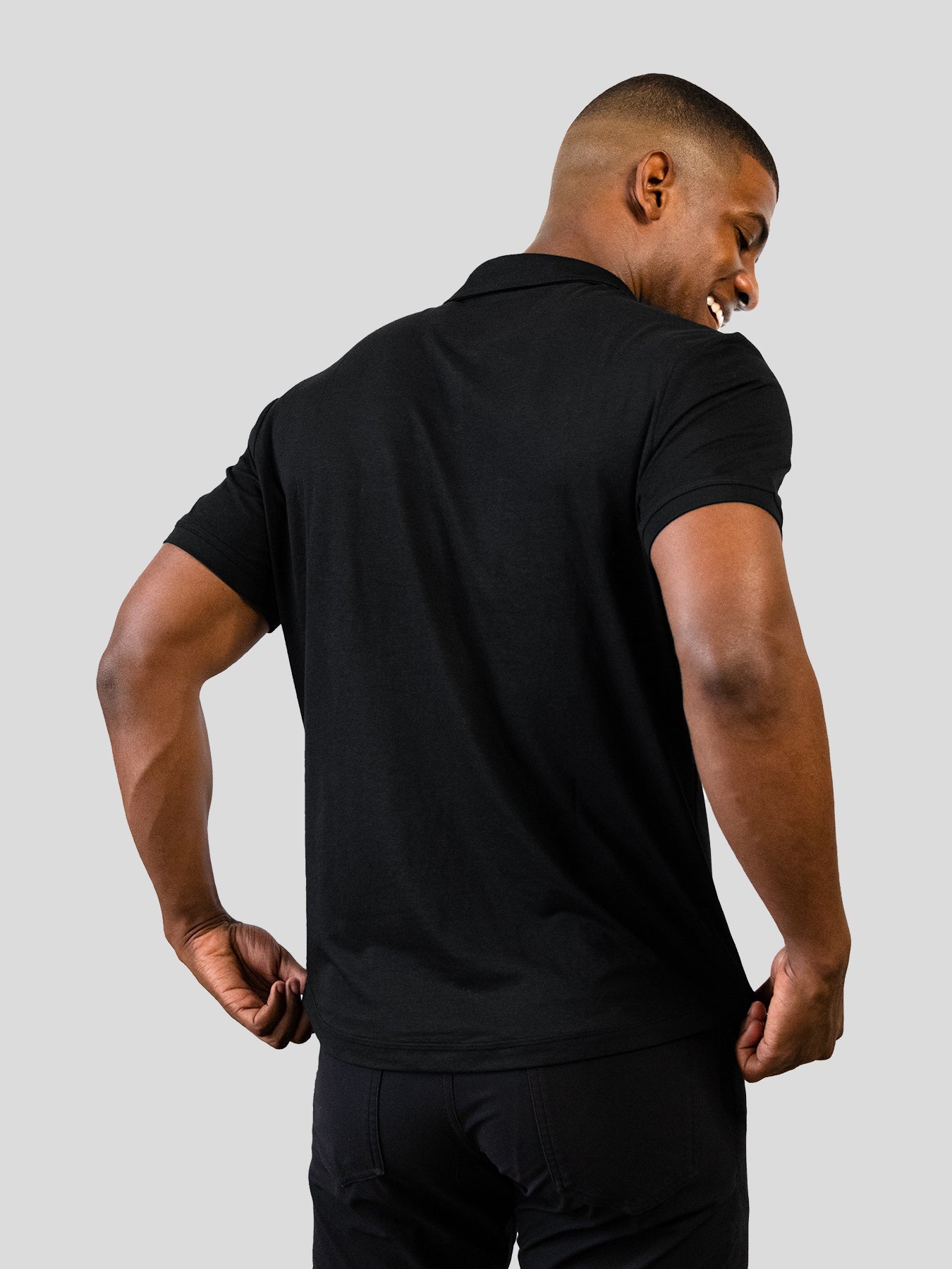 StayCool 2.0 de corte entallado Curve-Hem Polo: 2024 New Style