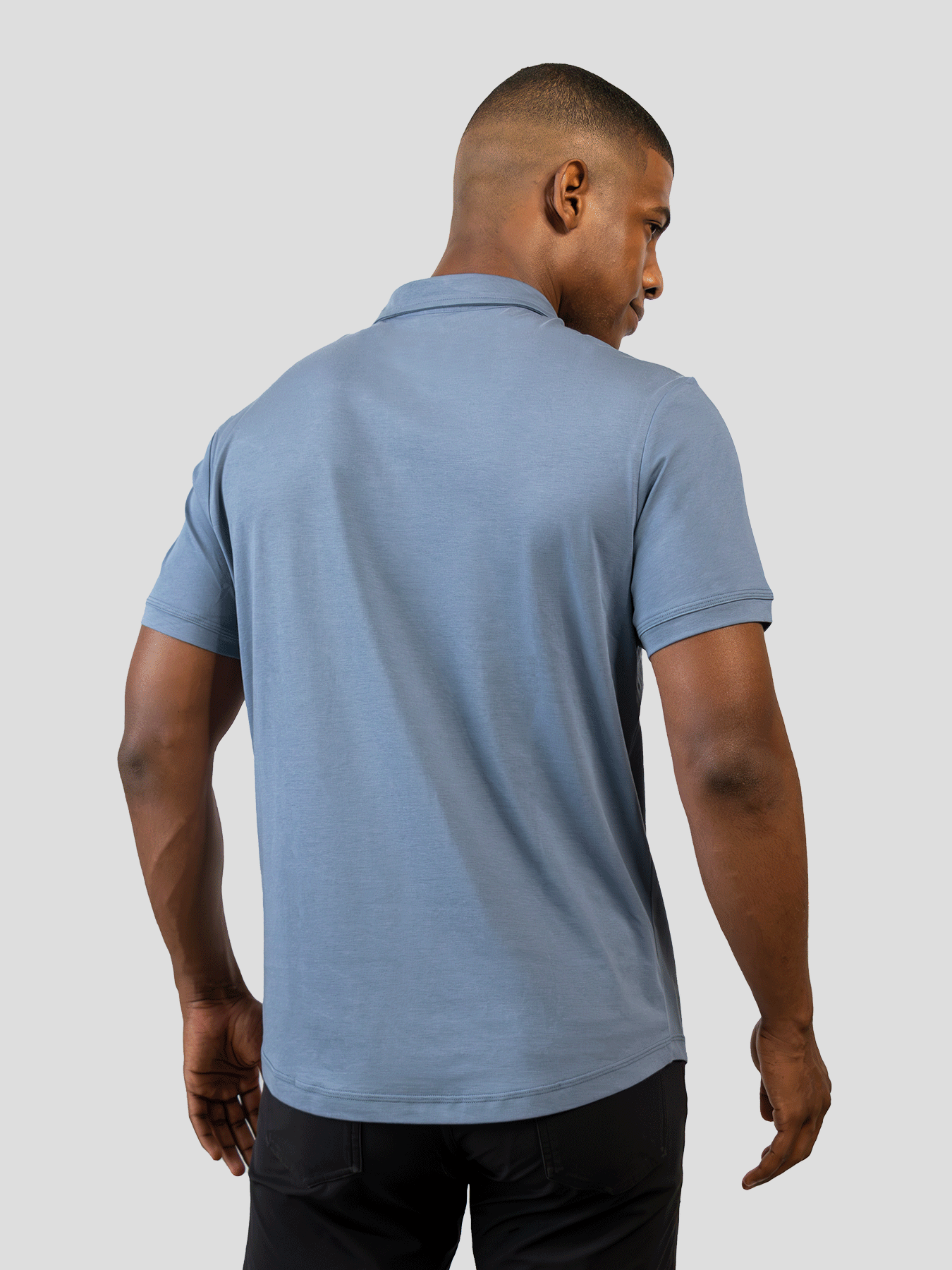 StayCool 2.0 de corte entallado Curve-Hem Polo: 2024 New Style