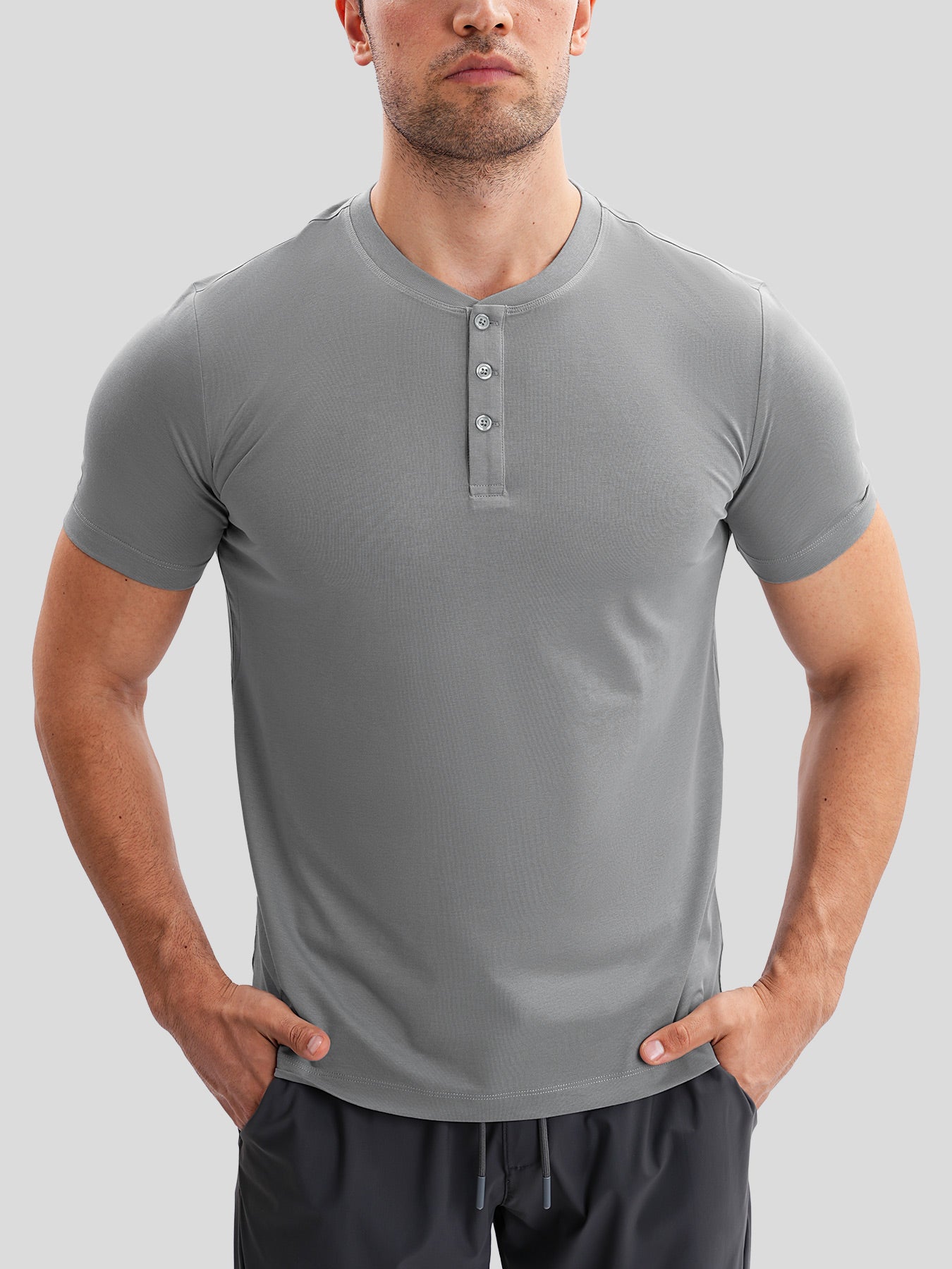 Camisa StayCool 2.0 de corte entallado Henley