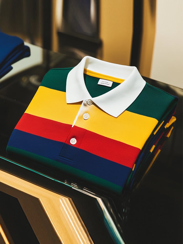 Camisa polo ejecutivo casual a rayas Button de manga corta para hombre