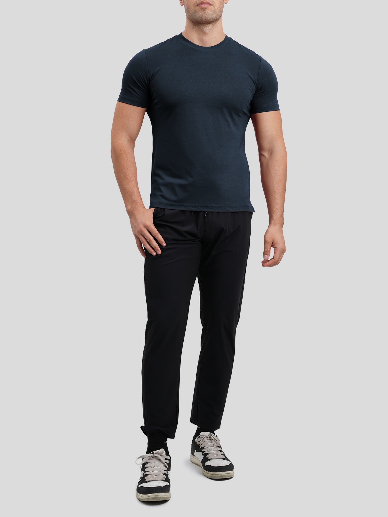 StayCool 2.0 de corte entallado Split-Hem Tee