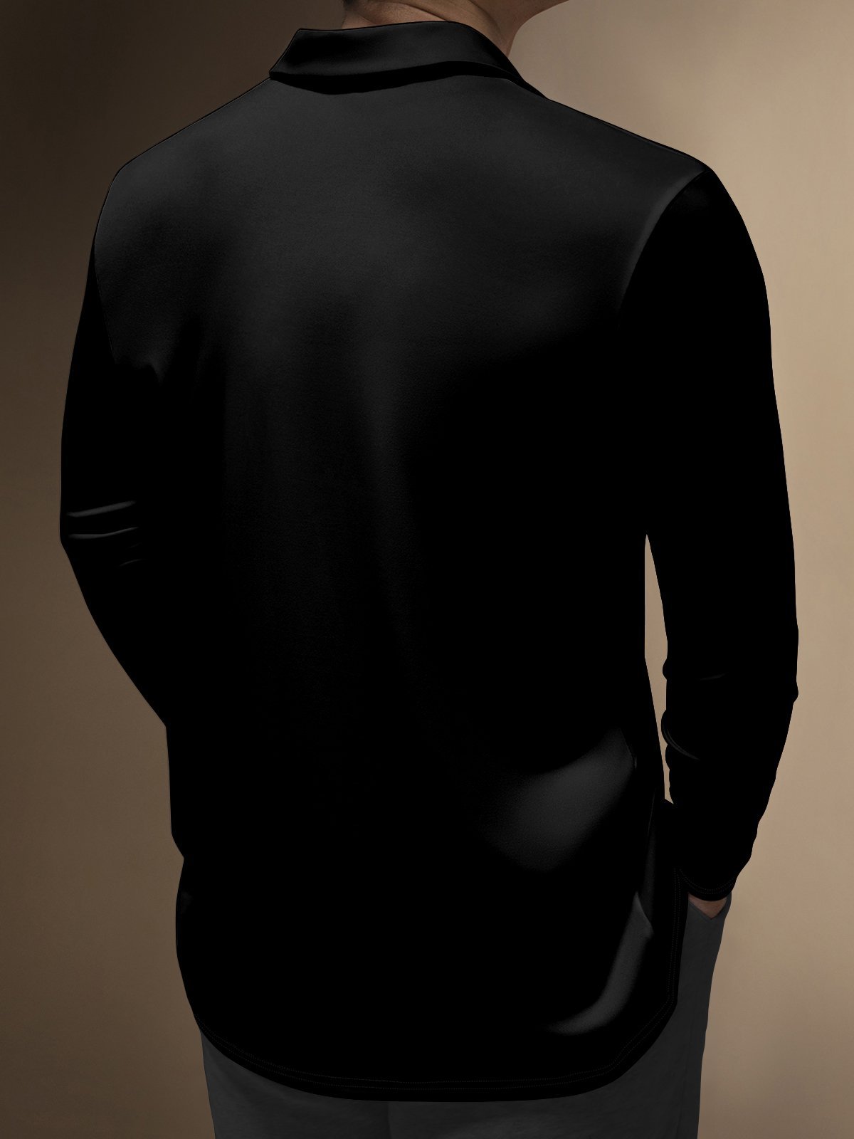 Camisa polo ejecutivo casual a rayas de manga larga para hombre