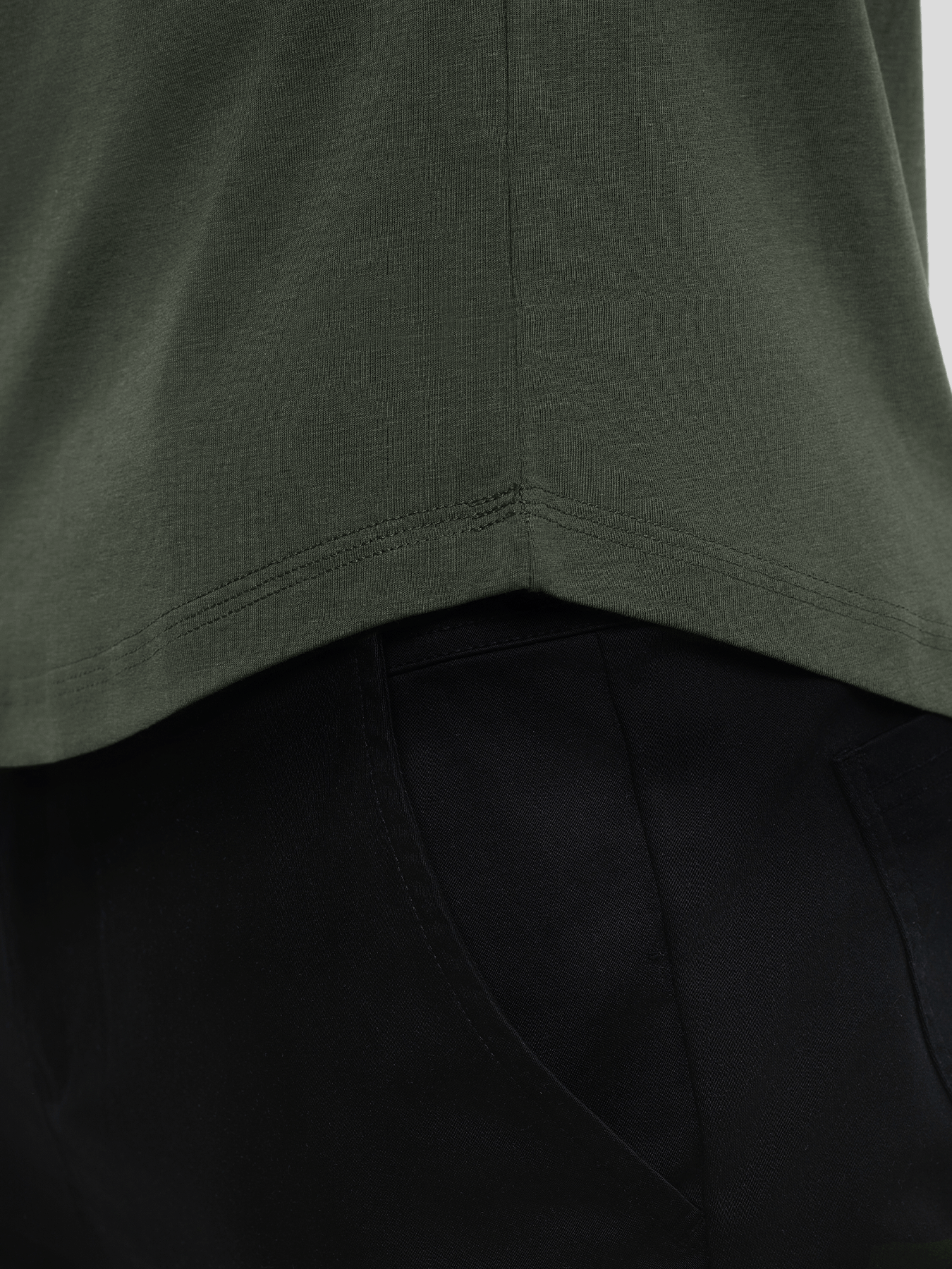 StayCool 2.0 Curve-Hem Tee: clásico Fit