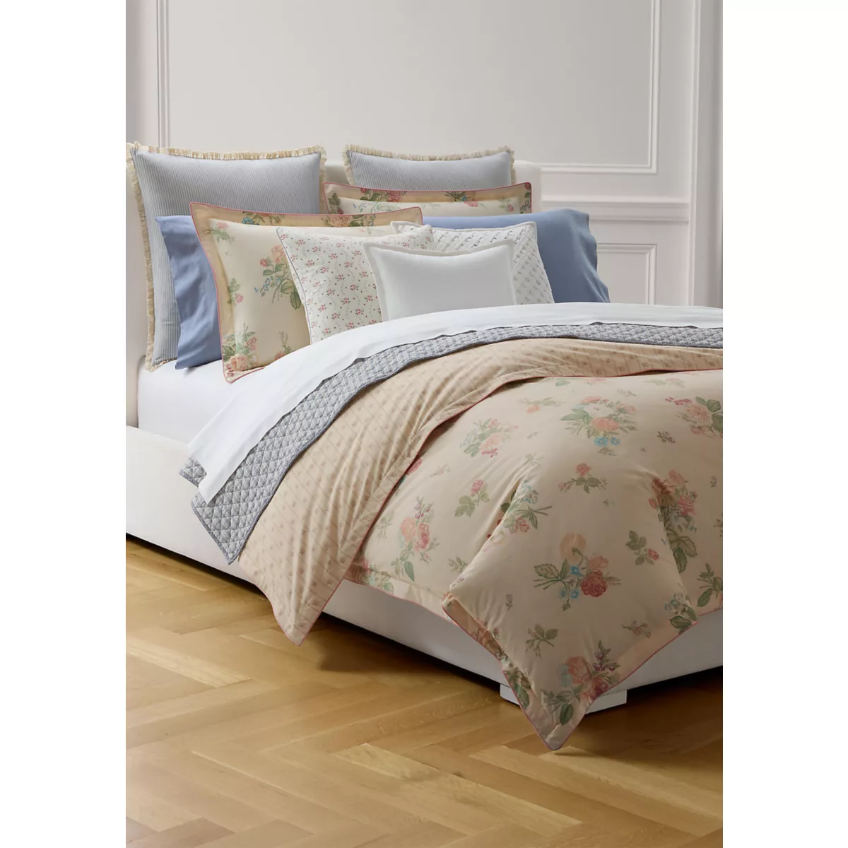 Daria Floral Comforter Set - 1