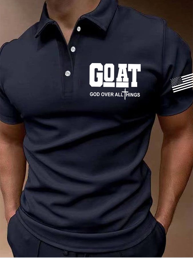 Camisa polo retro Faith "Goat God Over All Things" Design estampado para hombre