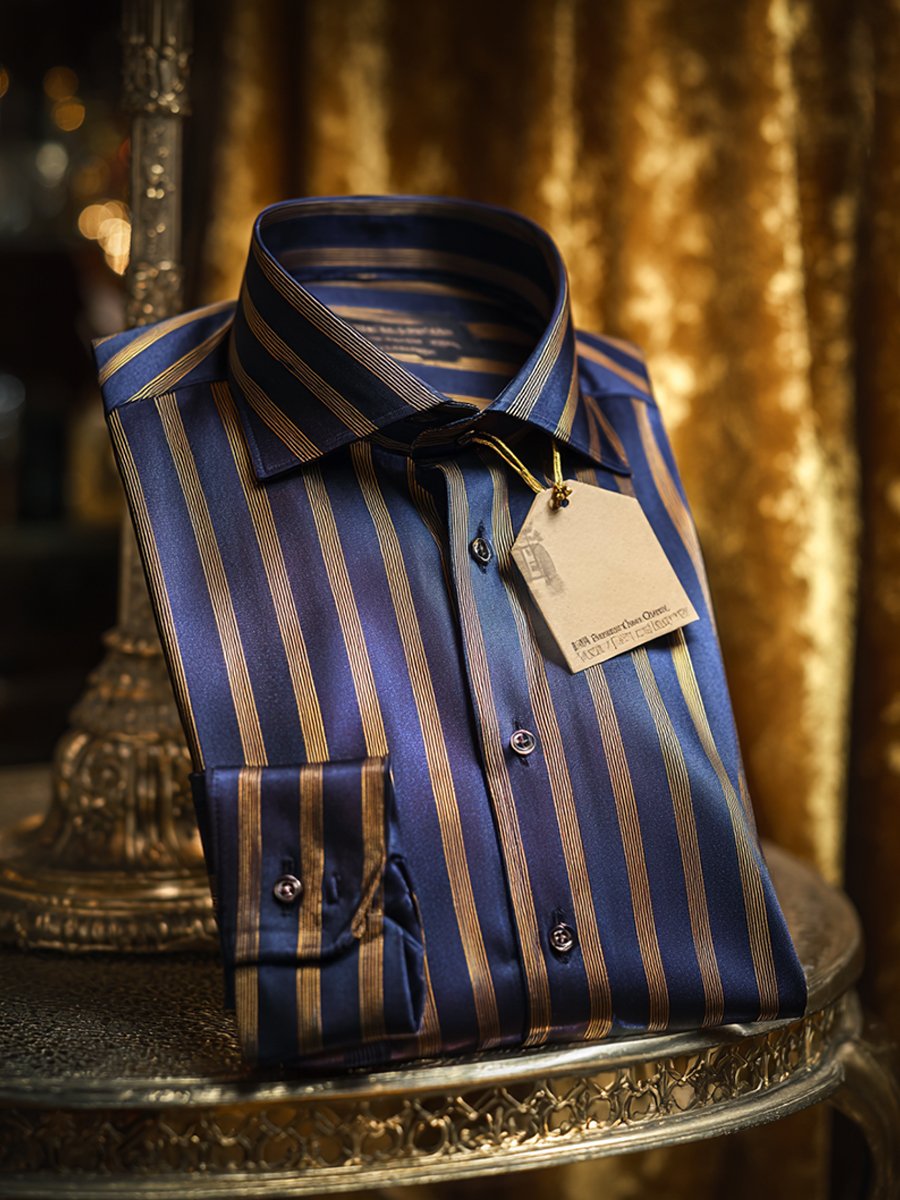 Camisa satén Luxe rayas de manga larga con botones para hombre