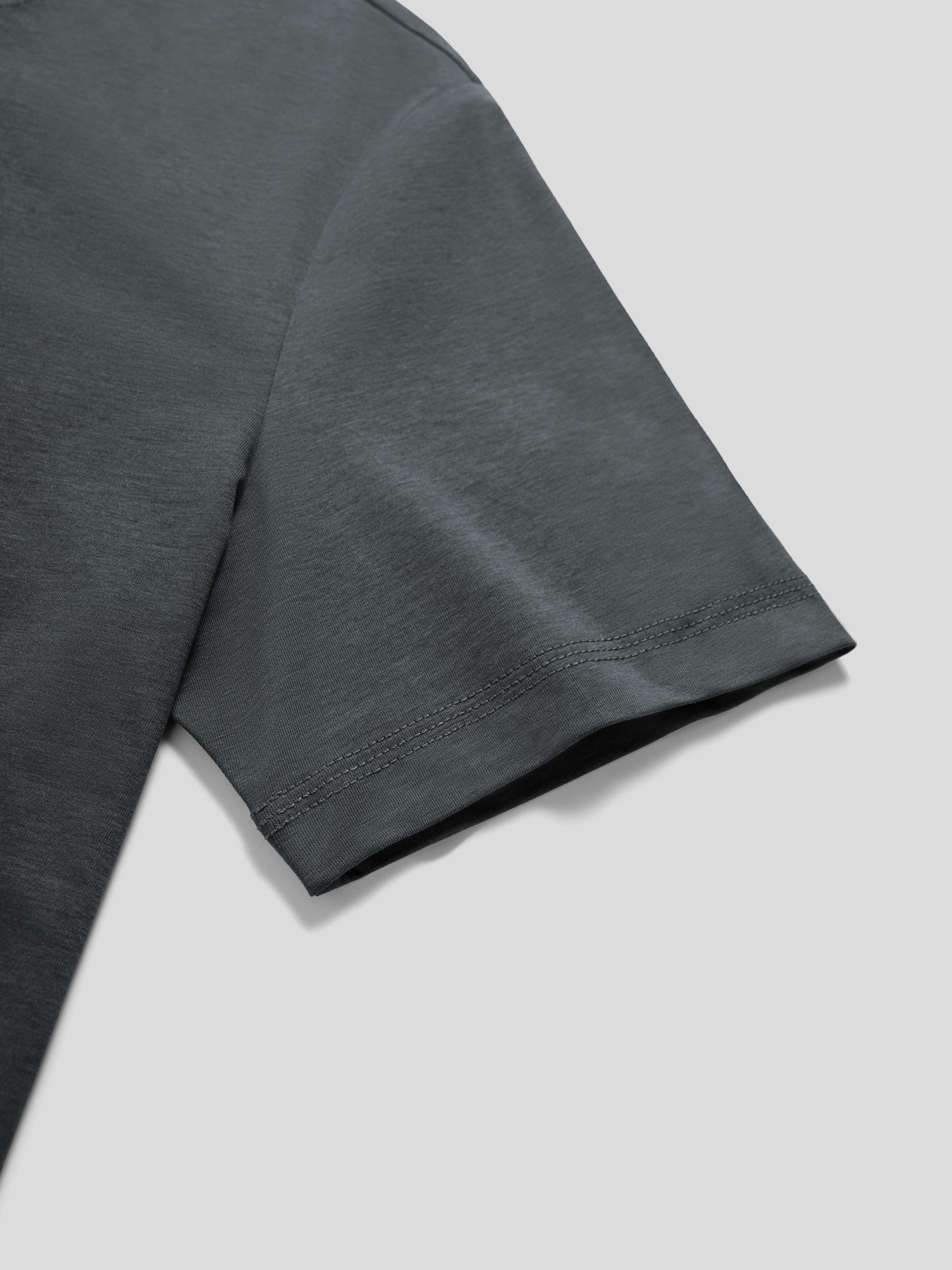 StayCool 2.0 de corte entallado Split-Hem Tee