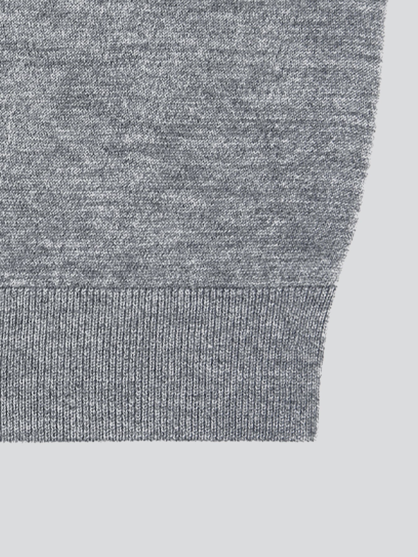 Gentletejido V-Neck Sleeveless Sweater