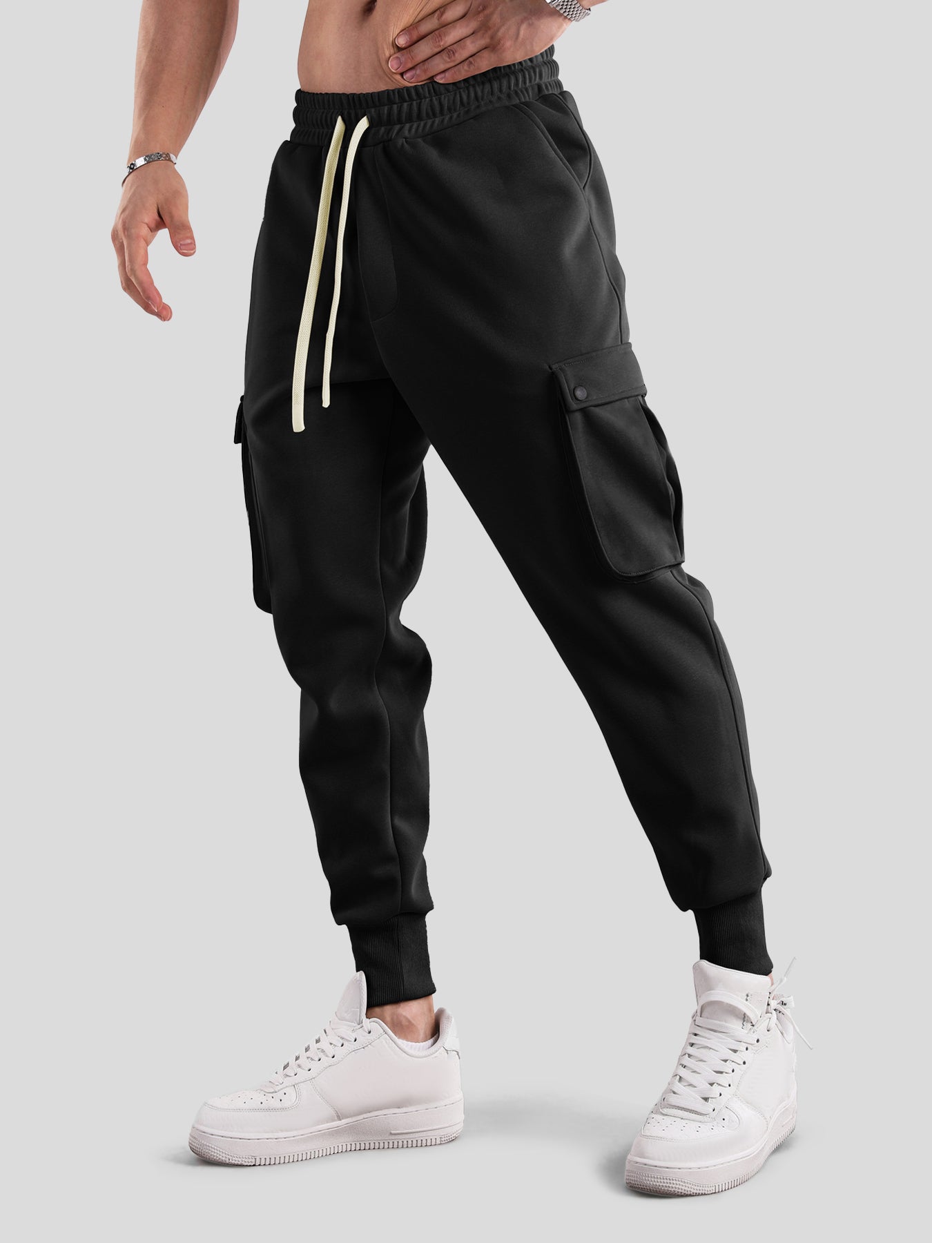 Weekend Performance Cargo bolsillo Jogger