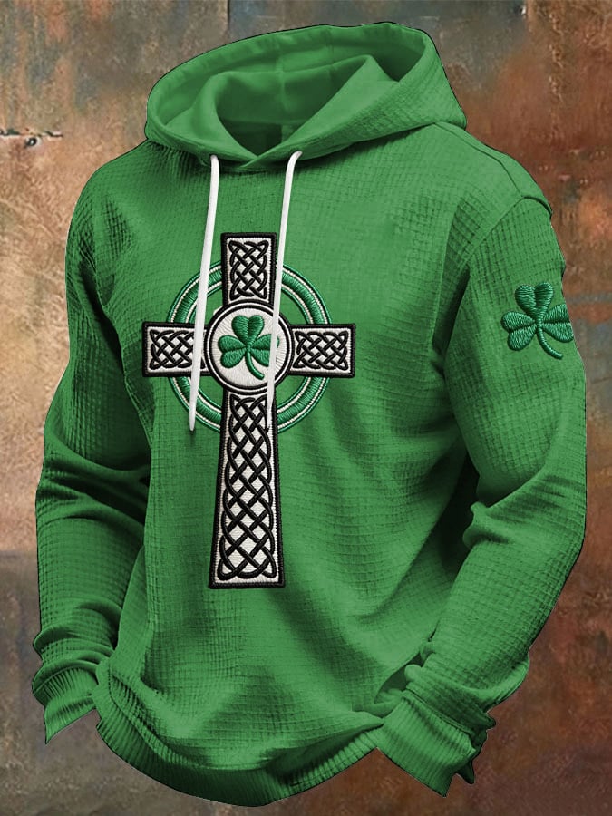 Sudadera St. Patrick's Day estampado con gorrasucha para hombre