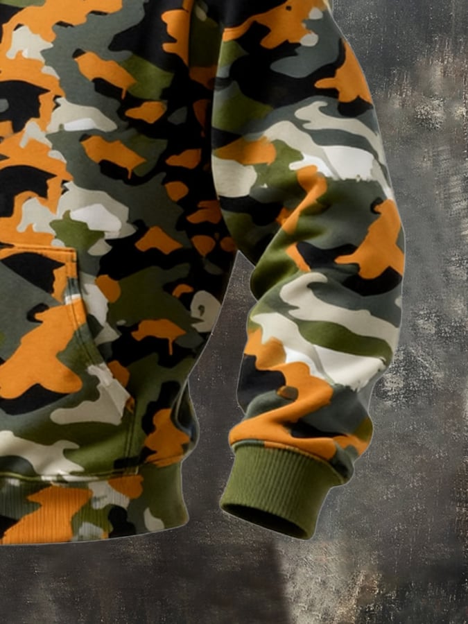 Sudadera retro desgastado en bloques de color camuflaje estampado casual de manga larga para hombre