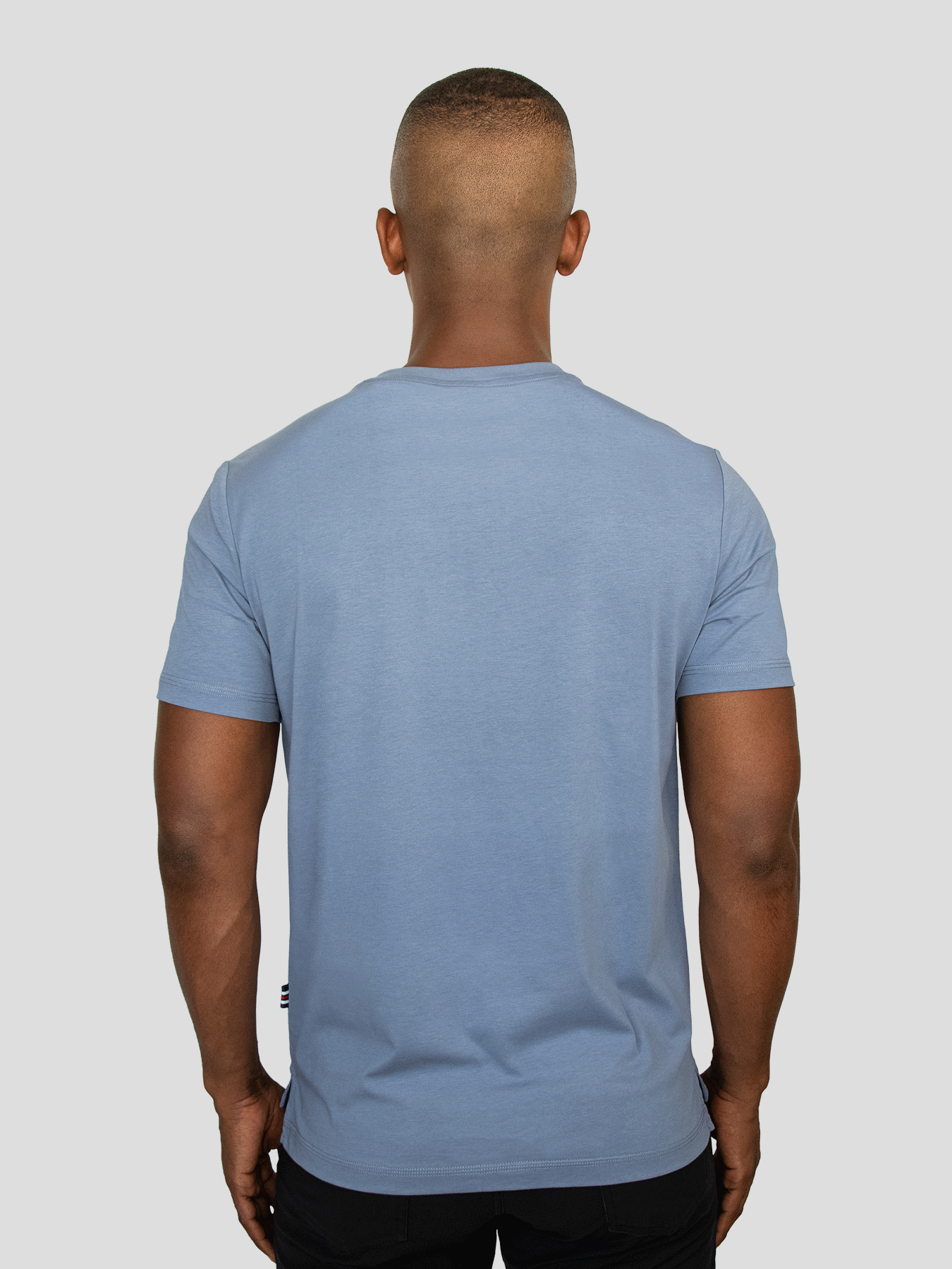 StayCool 2.0 de corte entallado Split-Hem Tee