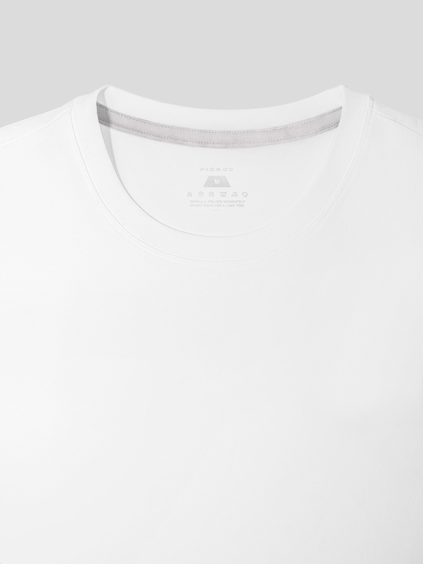 StayCool 2.0 de corte entallado Split-Hem Tee