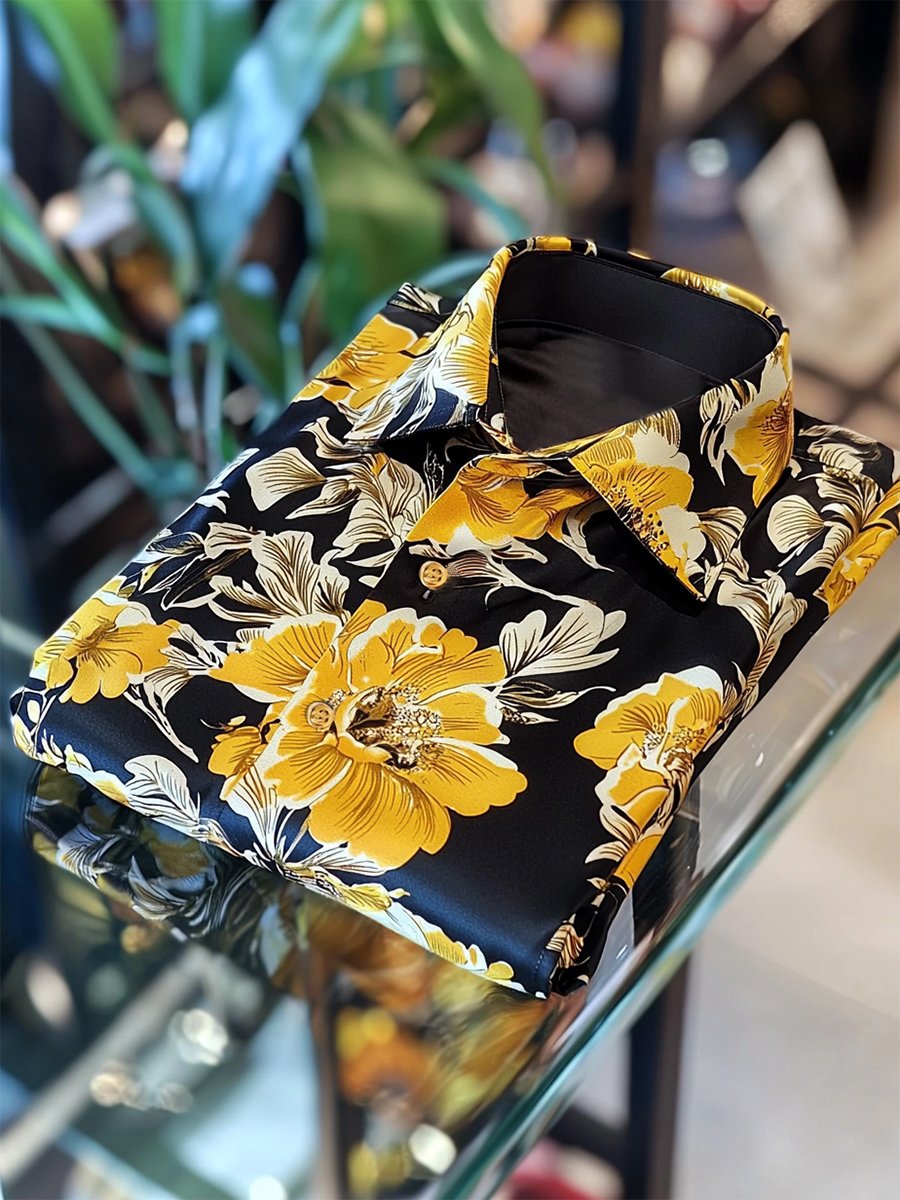 Camisa satén Luxe hawaiano estampado de manga corta Button para hombre