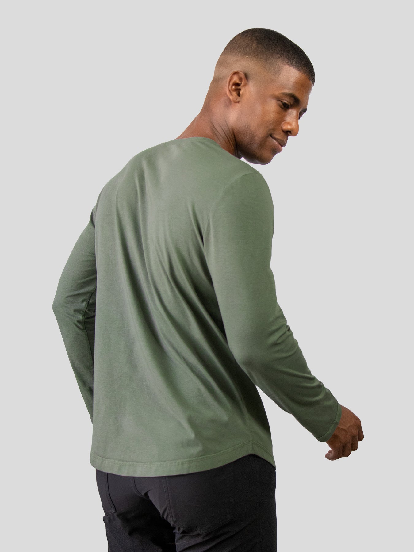 StaySmooth de manga larga Curve Hem Tee: de corte entallado