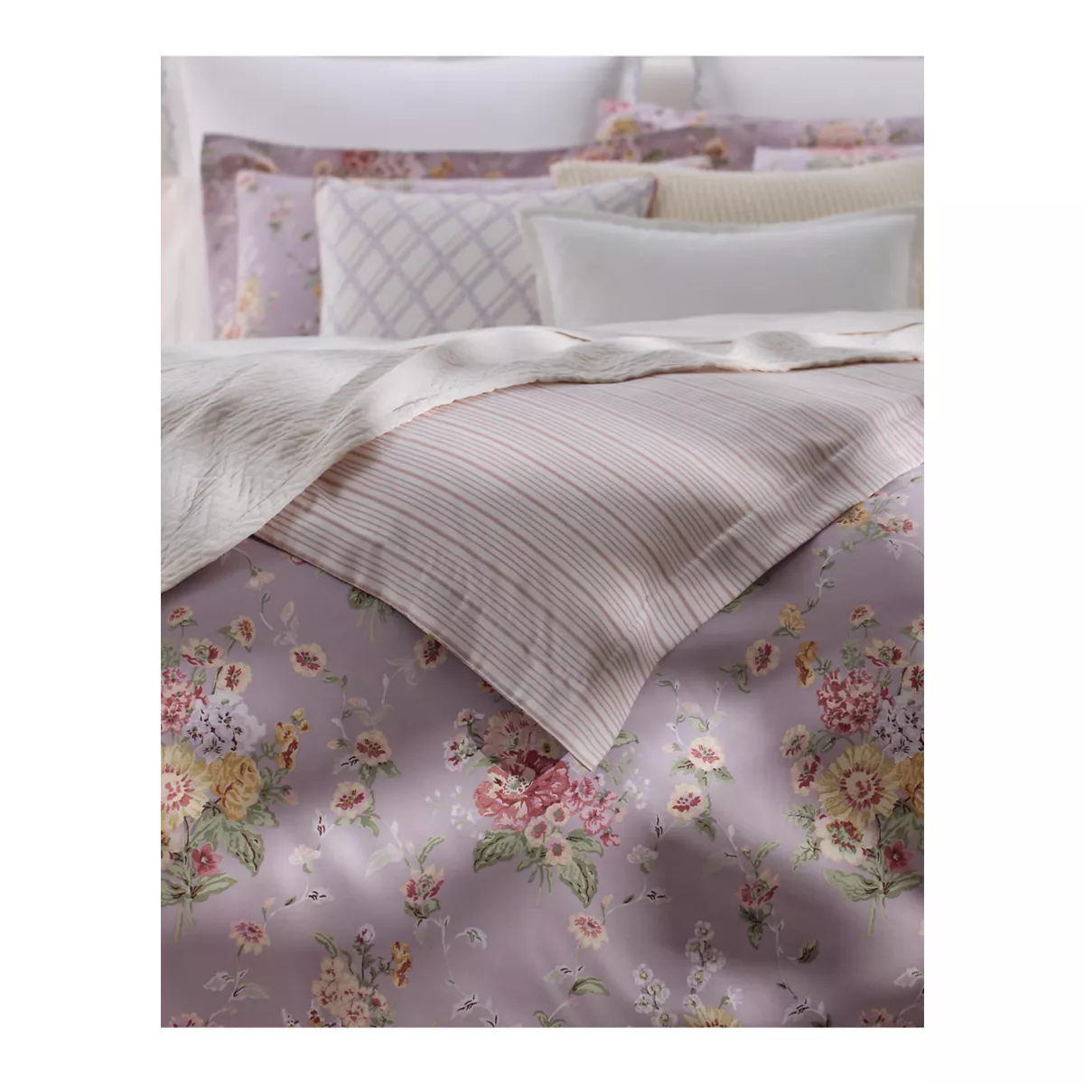 Selina Floral Comforter Set - 3