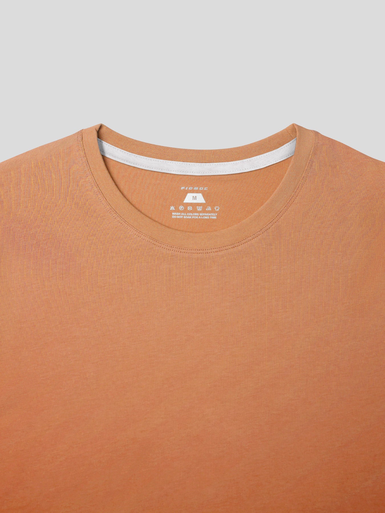 CloudWear 2.0 Split-Hem de manga larga Tee: de corte entallado