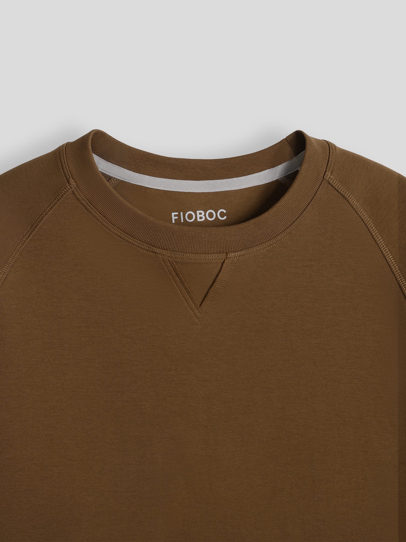 Sudadera CozySpacer cuello redondo