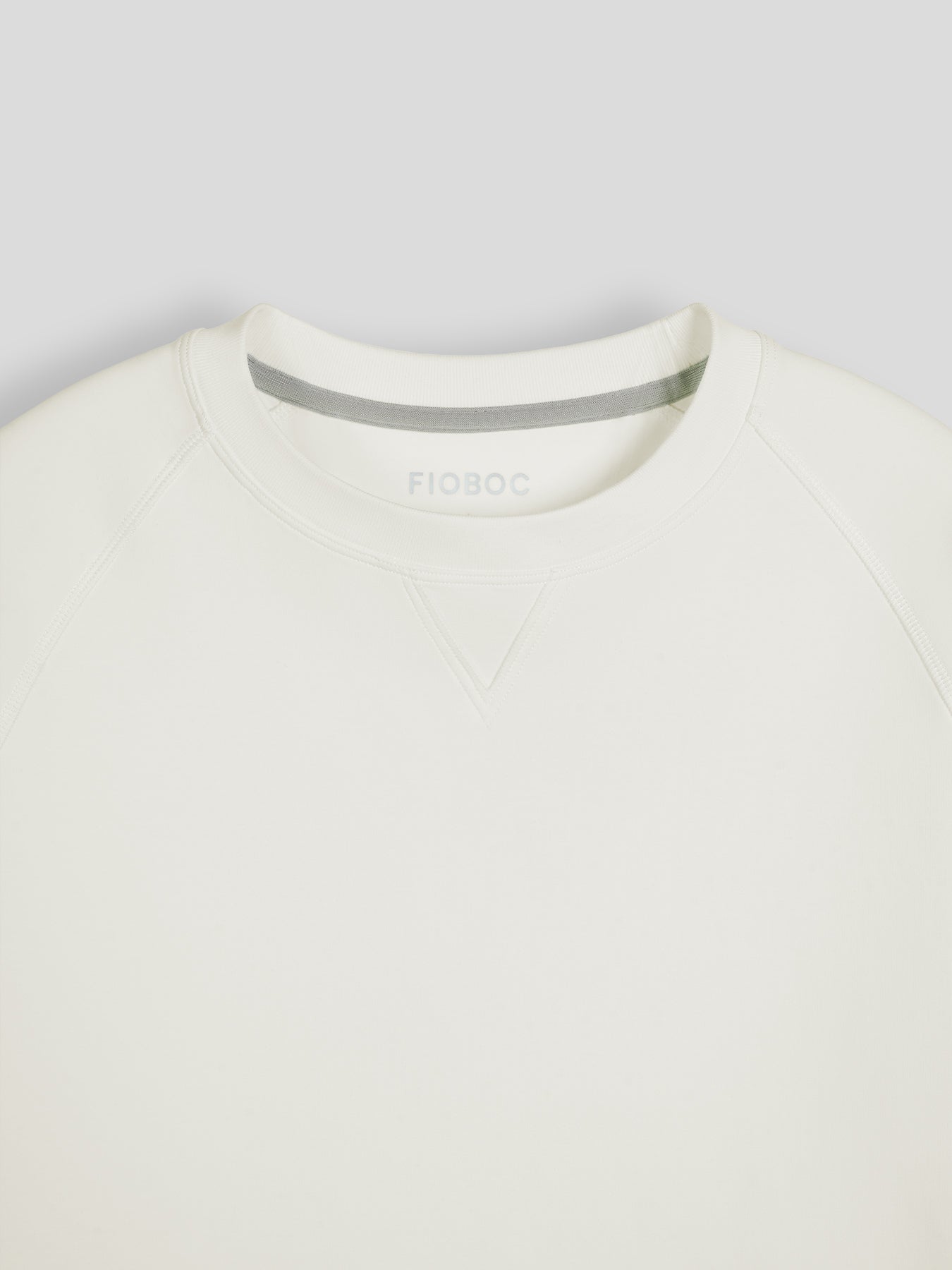 Sudadera CozySpacer cuello redondo