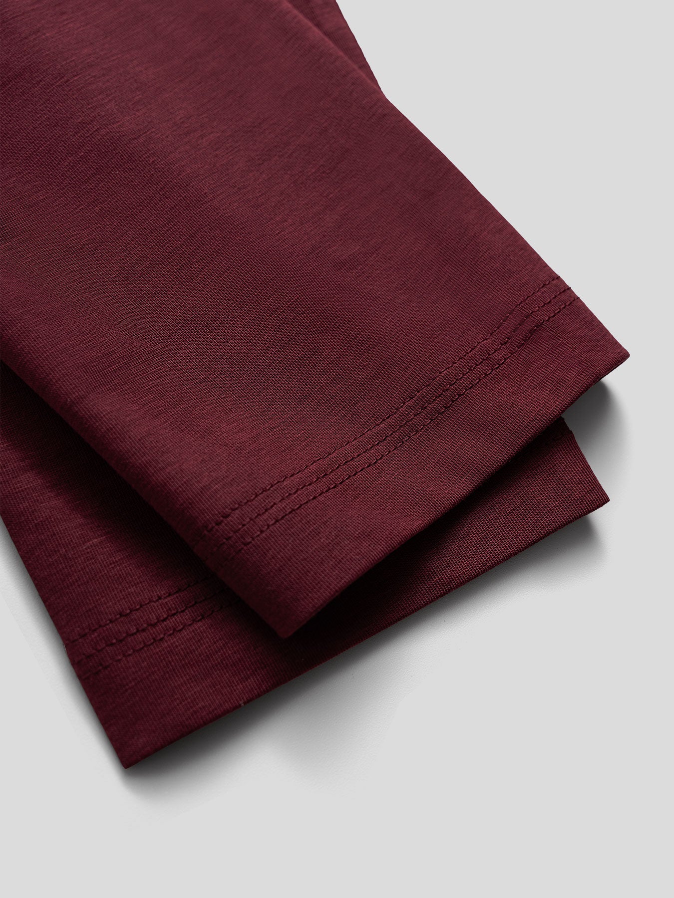 StaySmooth de corte entallado de manga larga Curve Hem Tee: 2024 New Colors