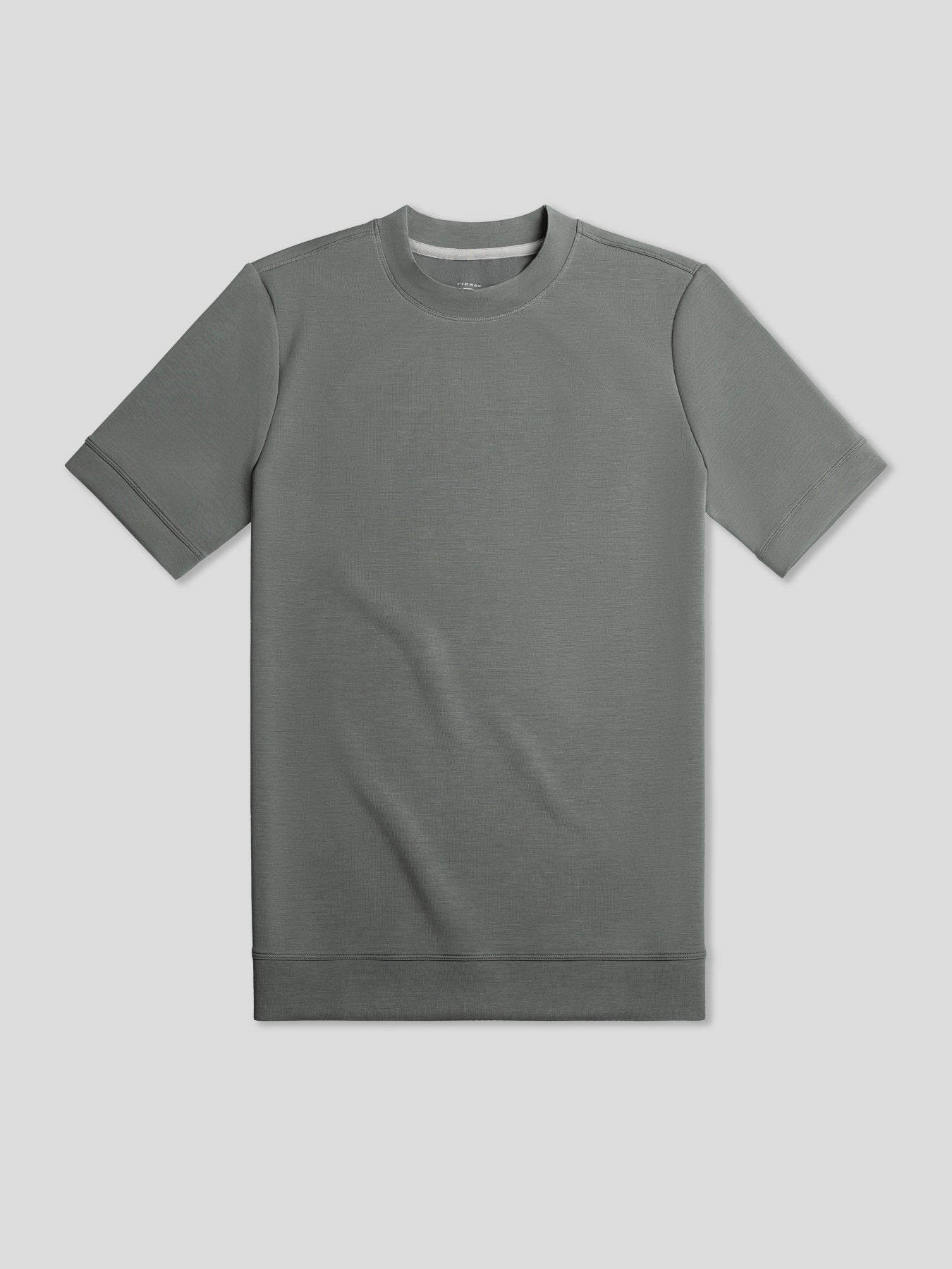 Modal Blend de manga corta Tee:de corte entallado