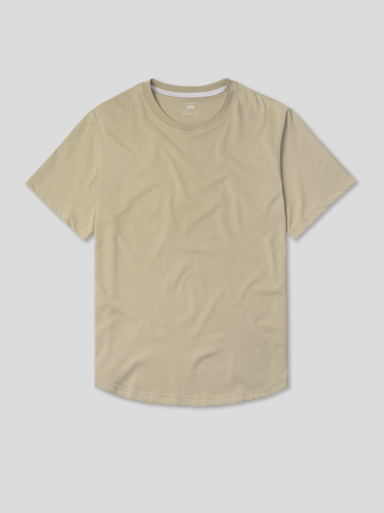 StayCool 2.0 Curve-Hem Tee: clásico Fit
