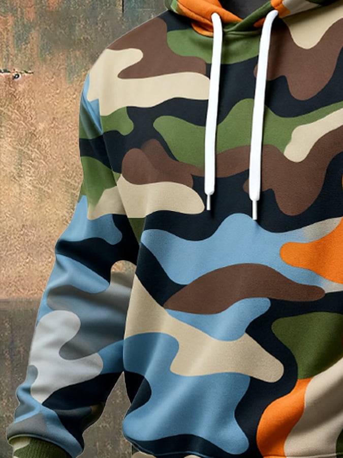 Sudadera retro desgastado en bloques de color camuflaje estampado casual de manga larga para hombre