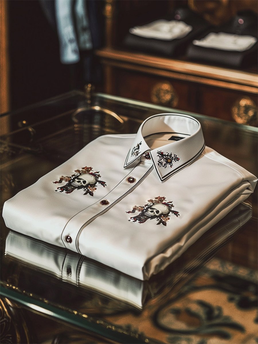 Camisa satén Luxe Skull de manga larga con botones para hombre