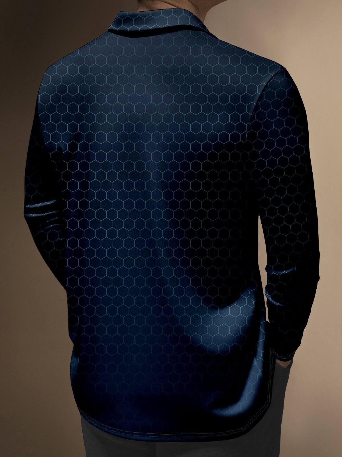 Camisa polo ejecutivo casual a rayas de manga larga para hombre