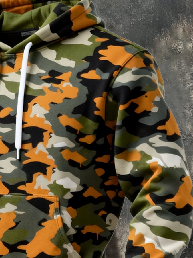 Sudadera retro desgastado en bloques de color camuflaje estampado casual de manga larga para hombre