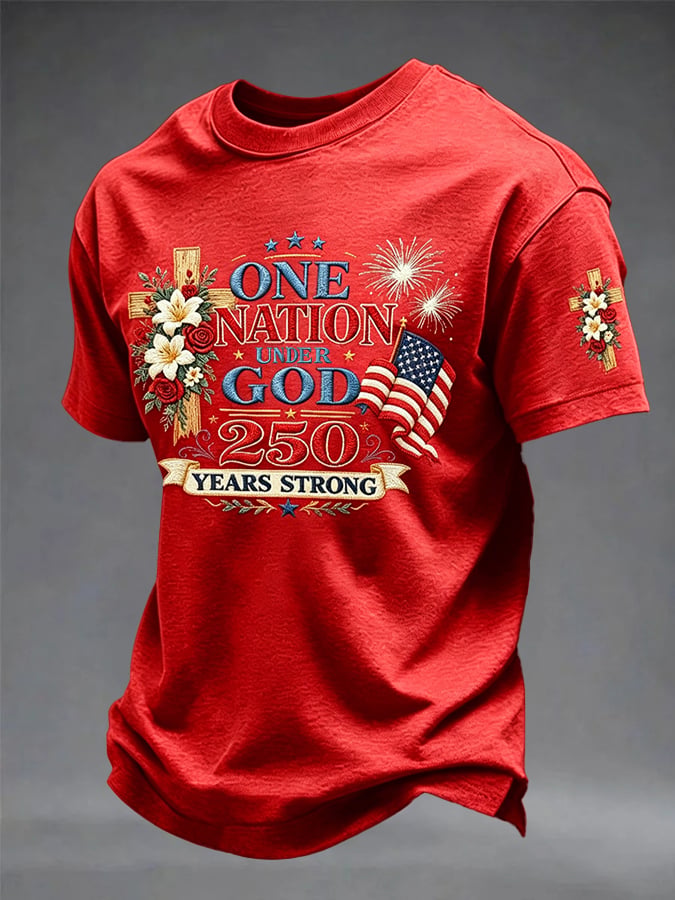 Camiseta America 250 Years Strong One Nation Under God estampado para hombre