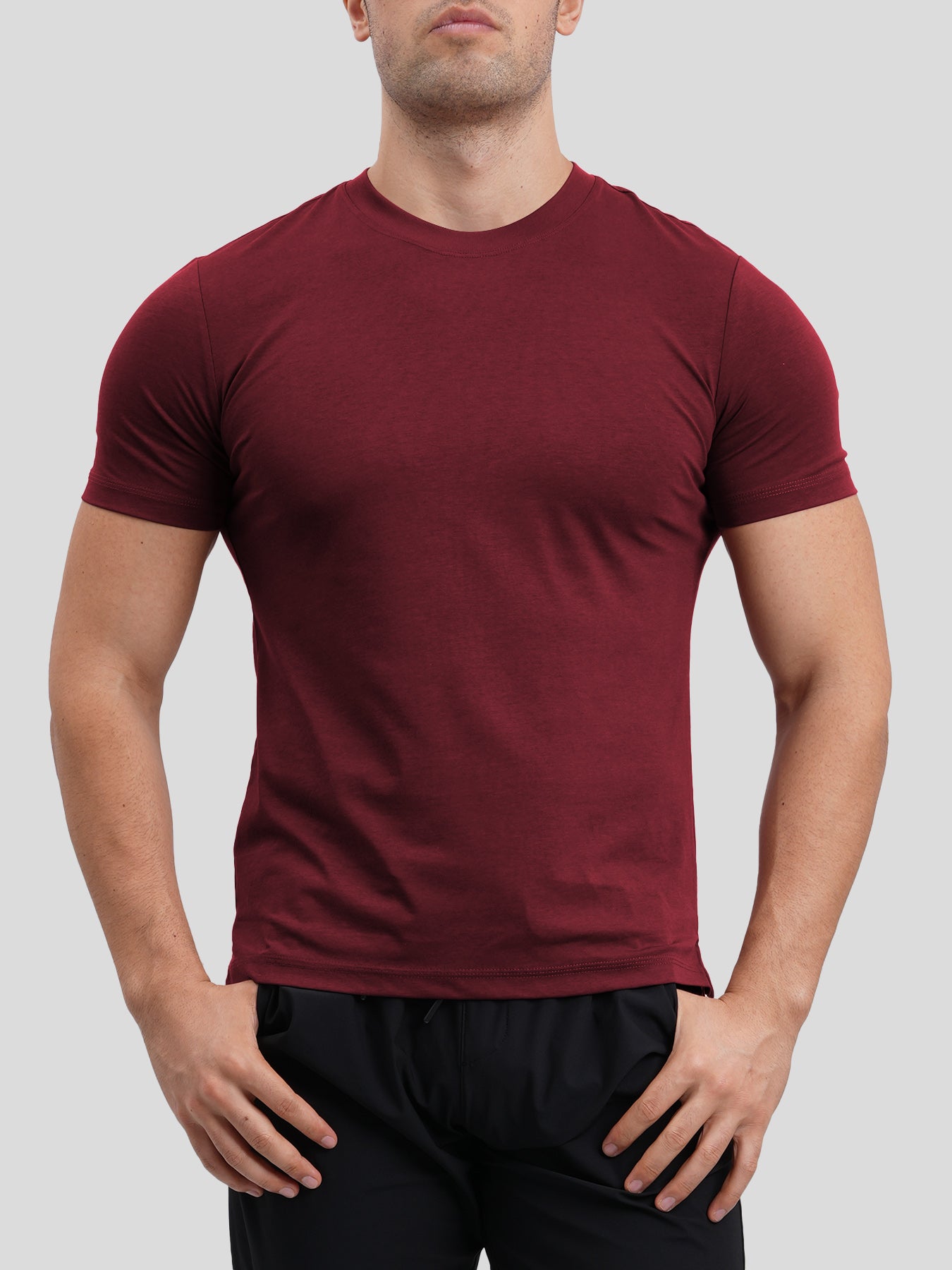 StayCool 2.0 de corte entallado Split-Hem Tee