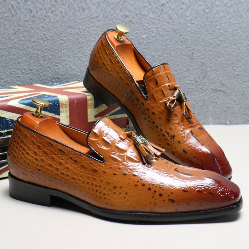 Zapatos Slip On Extra Large Size Tassel Foot Set Lok Fu British Crocodile diseño ejecutivo casual Doudou para hombre