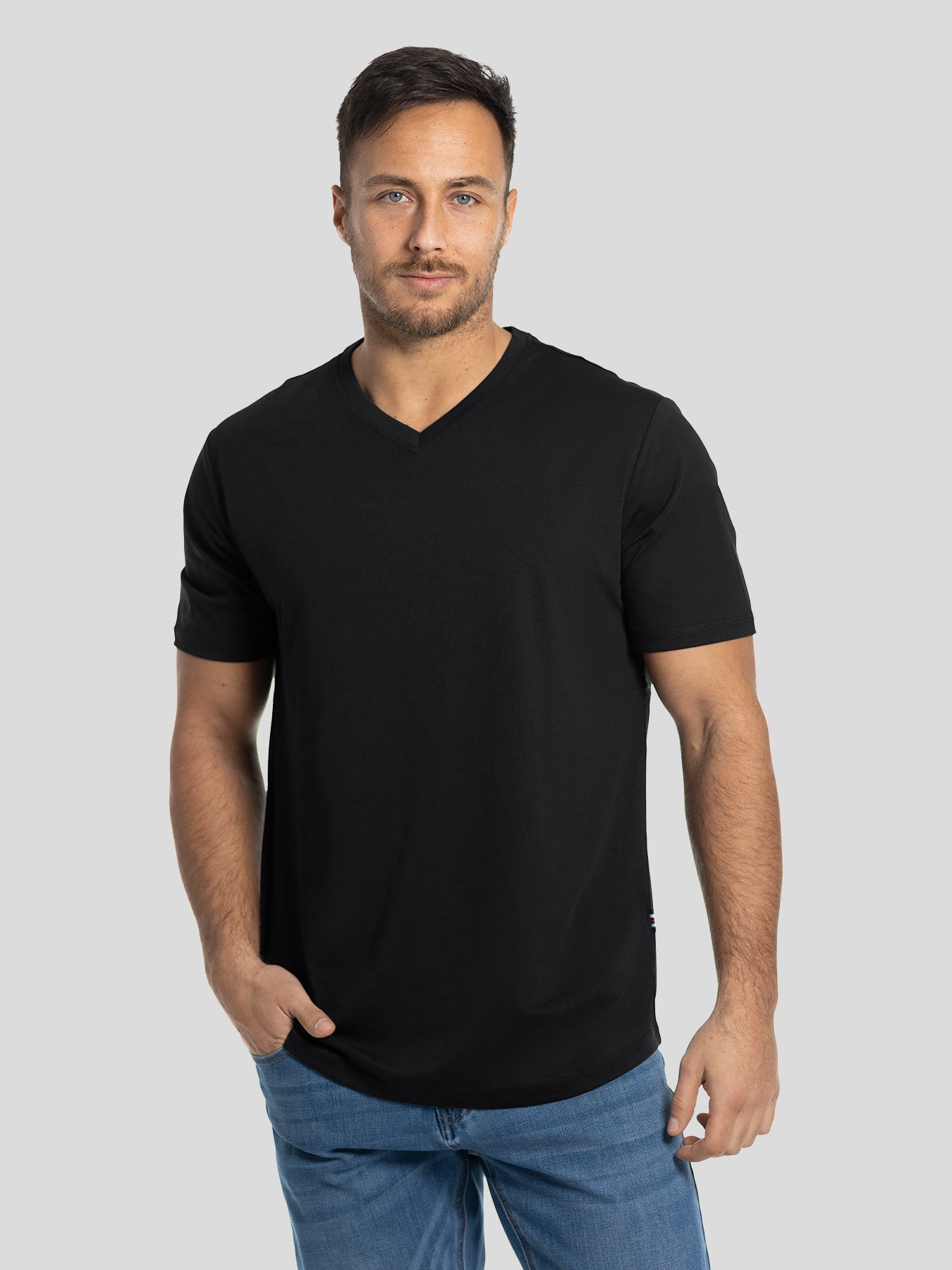 StayCool 2.0 V-neck Curve-Hem Tee: clásico Fit