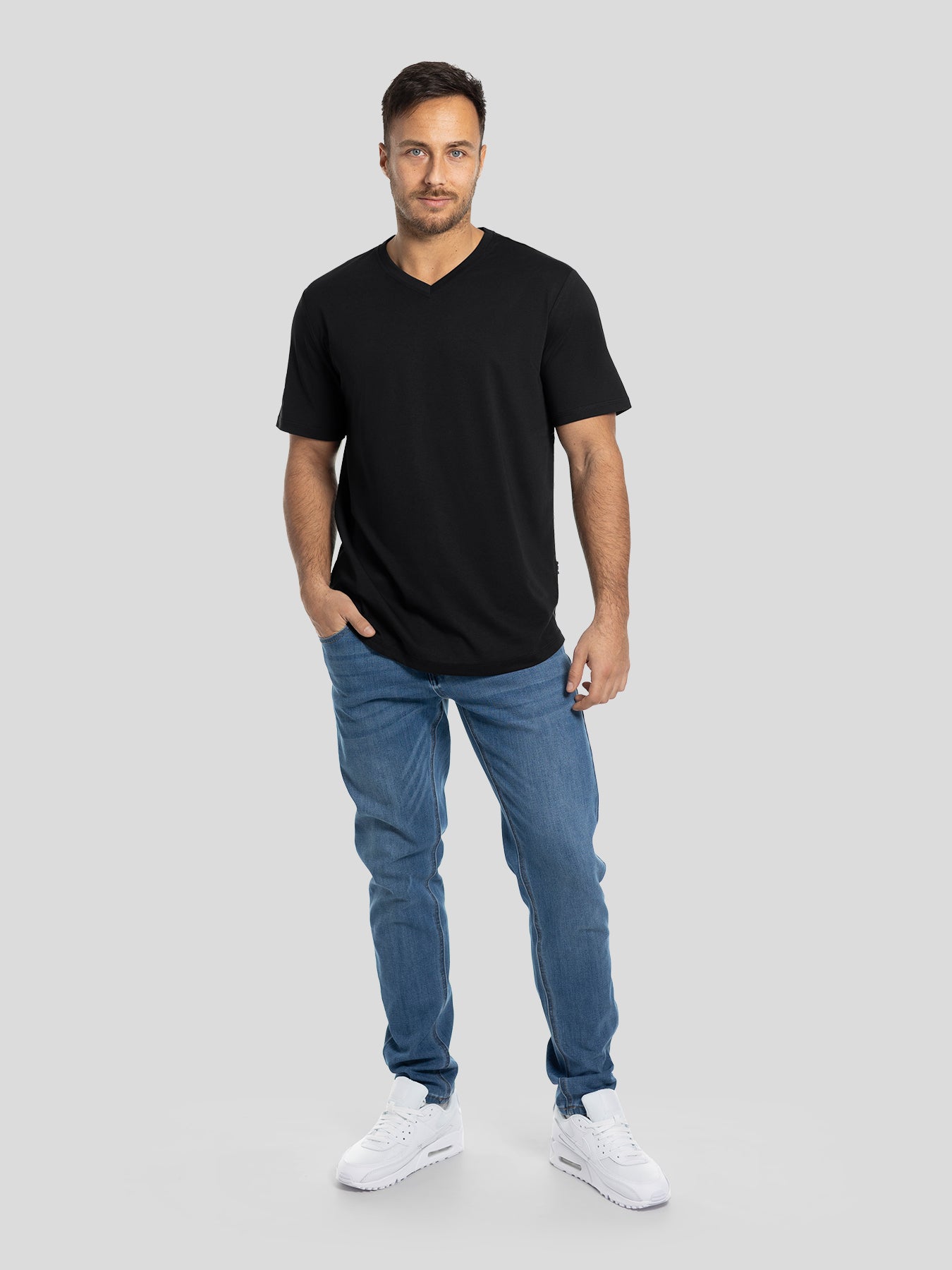 StayCool 2.0 V-neck Curve-Hem Tee: clásico Fit