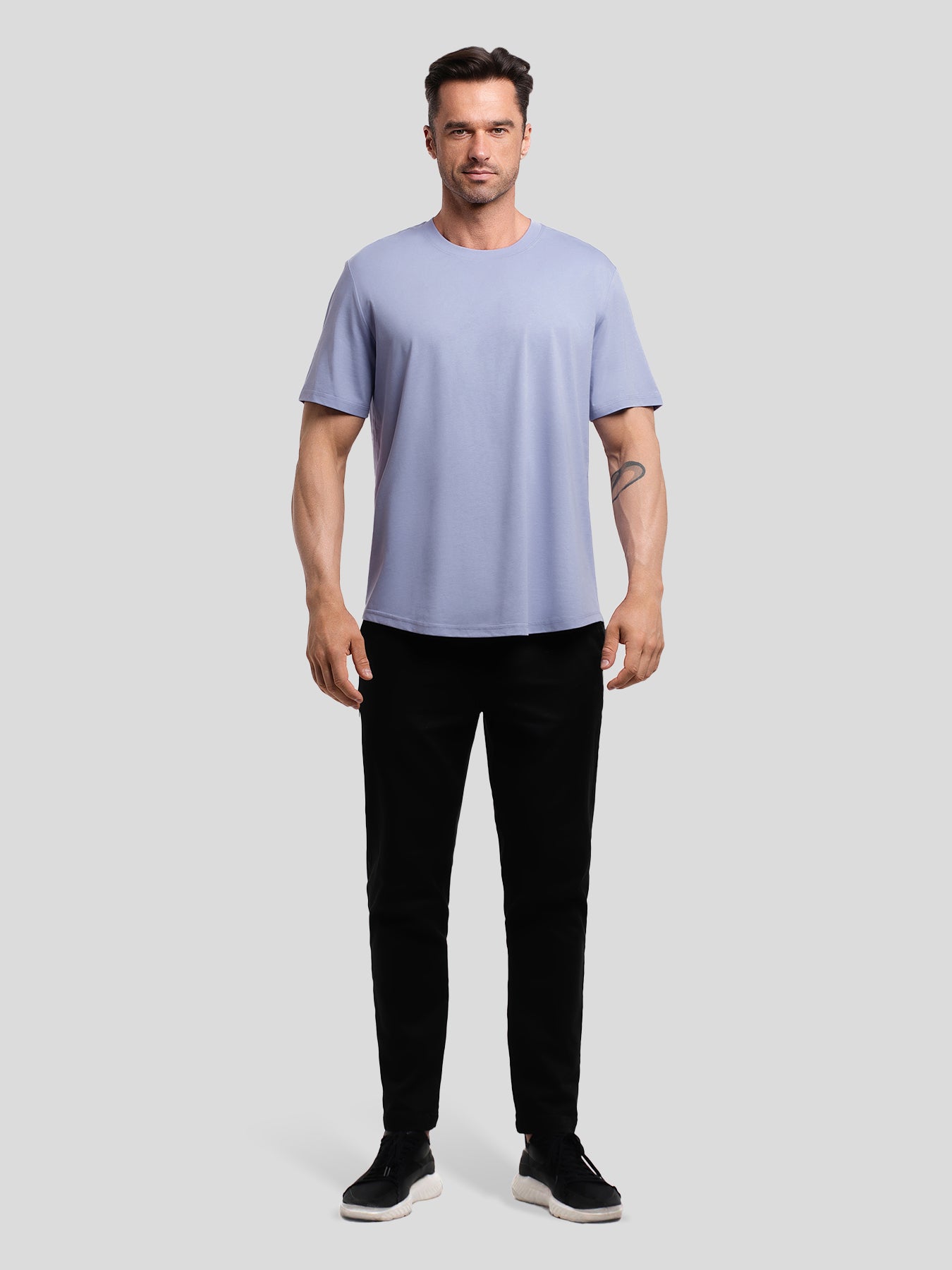 StayCool 2.0 clásico Fit Curve-Hem Tee: 2024 New Colors