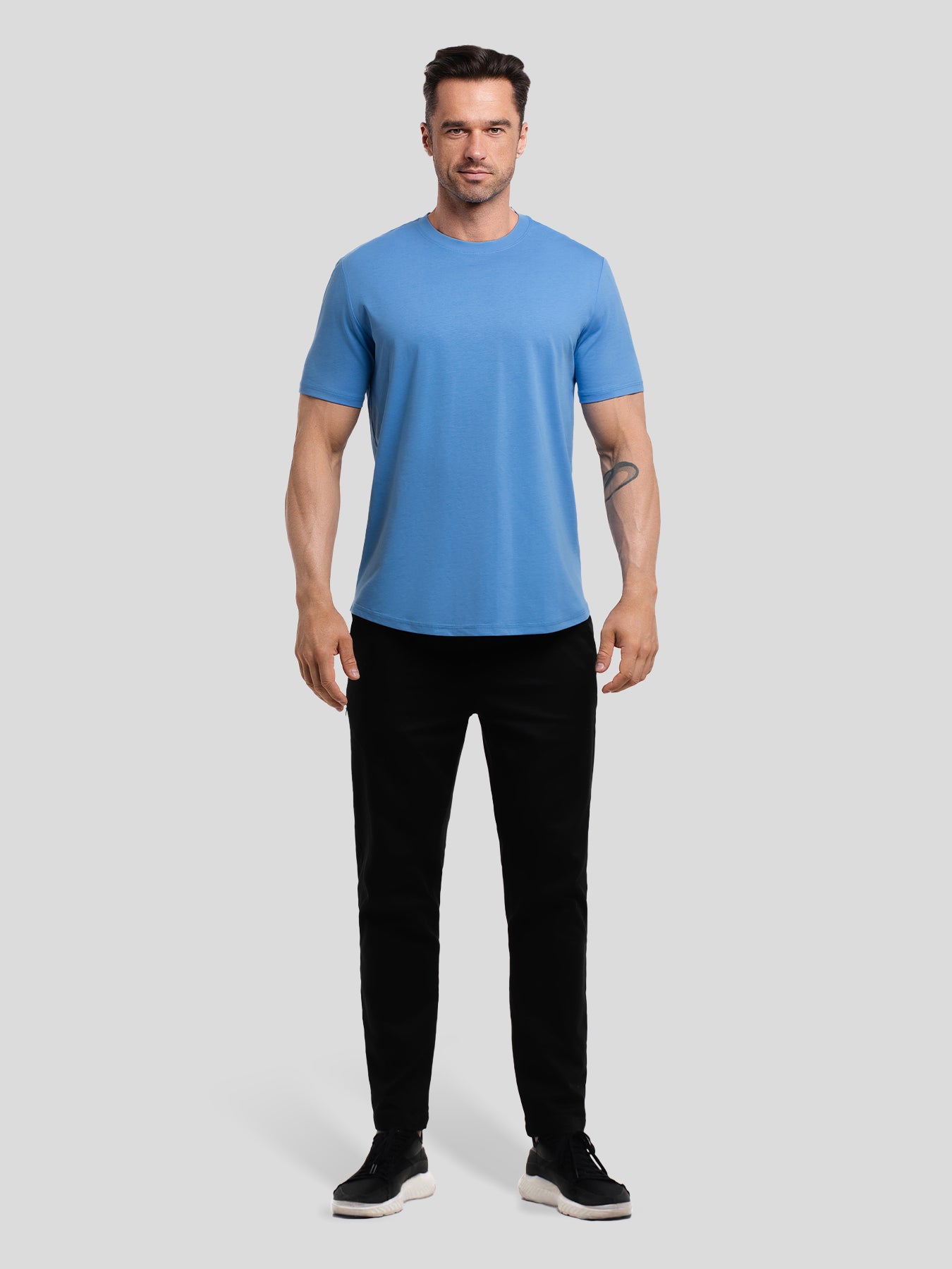 StayCool 2.0 clásico Fit Curve-Hem Tee: 2024 New Colors