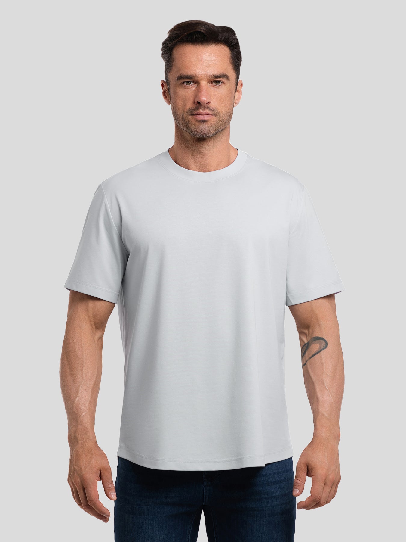 StayCool 2.0 clásico Fit Curve-Hem Tee: 2024 New Colors