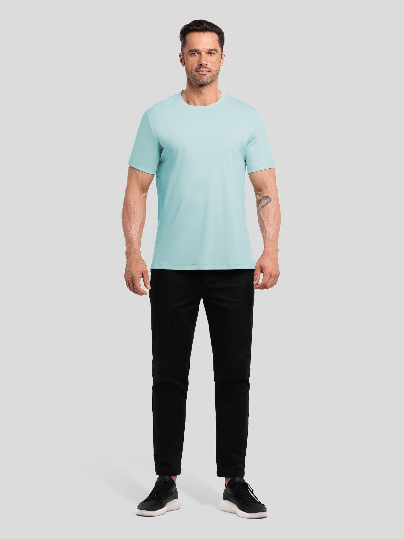 CloudWear 2.0 Split-Hem de manga corta Tee: de corte entallado