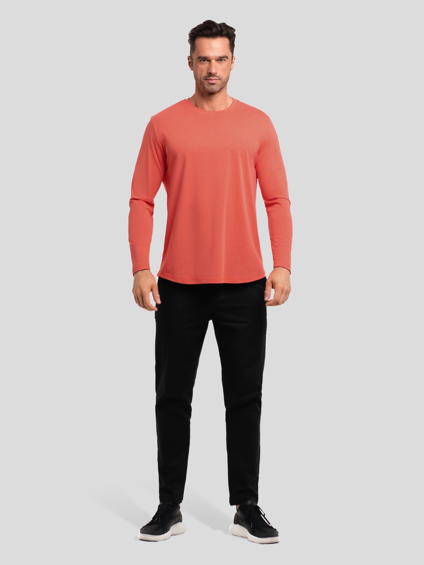StaySmooth clásico Fit de manga larga Curve Hem Tee: 2024 New Colors