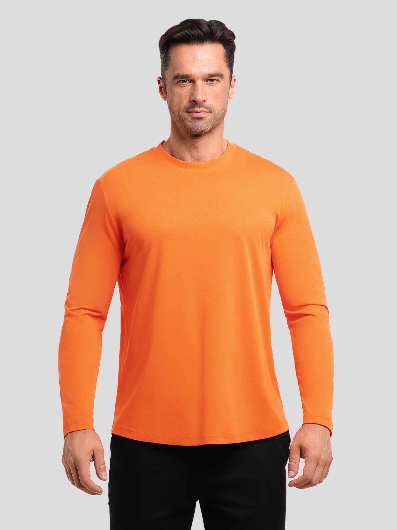 StaySmooth de corte entallado de manga larga Curve Hem Tee: 2024 New Colors