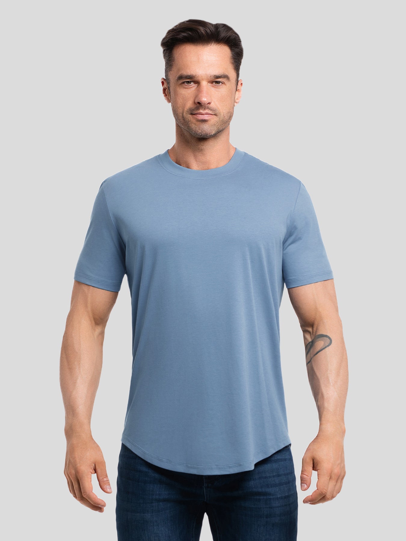 StayCool 2.0 Elongated Tee:de corte entallado