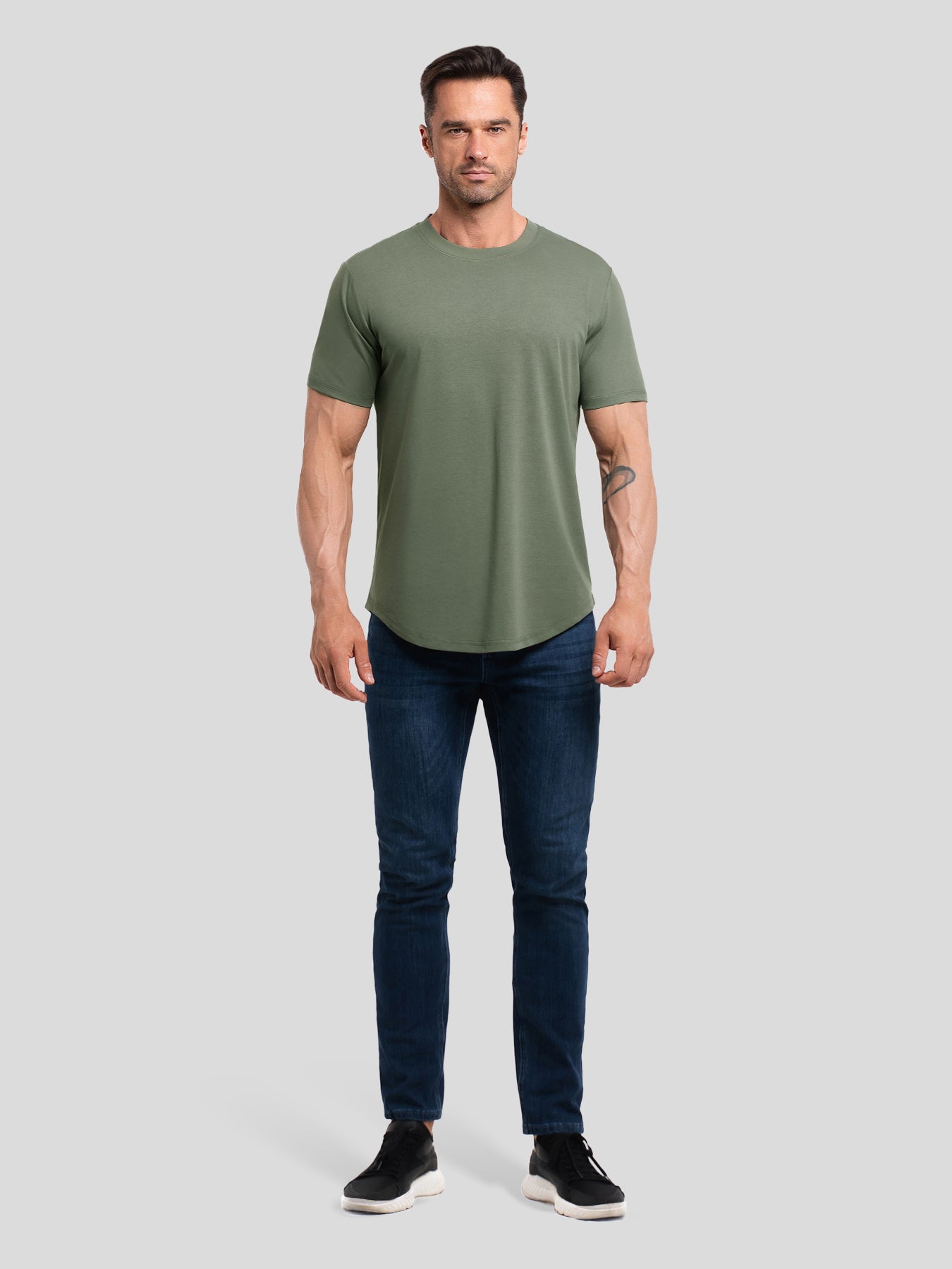 StayCool 2.0 Elongated Tee:de corte entallado