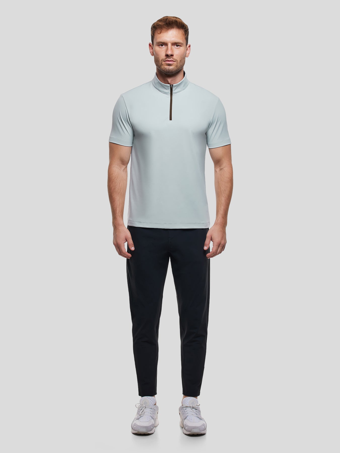 SmoothBlend Half Zip Mock Neck de manga corta Tee
