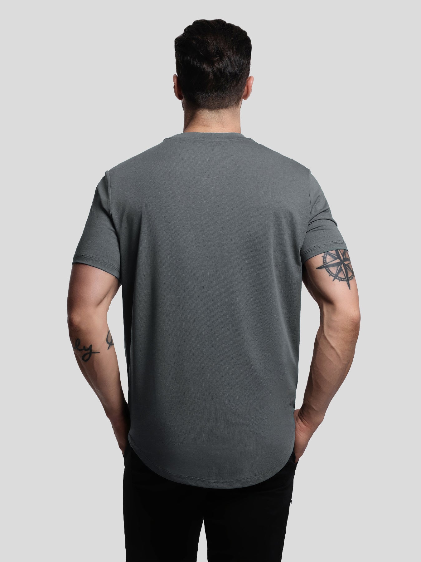 StayCool 2.0 Elongated Tee:clásico Fit