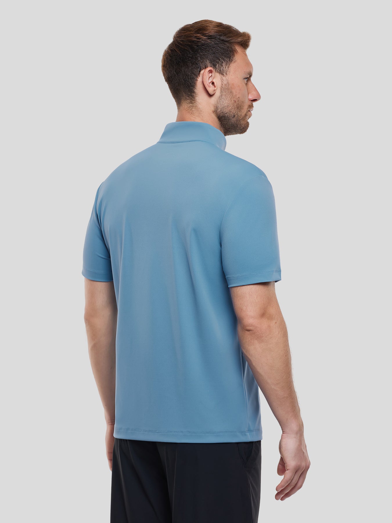 SmoothBlend Half Zip Mock Neck de manga corta Tee