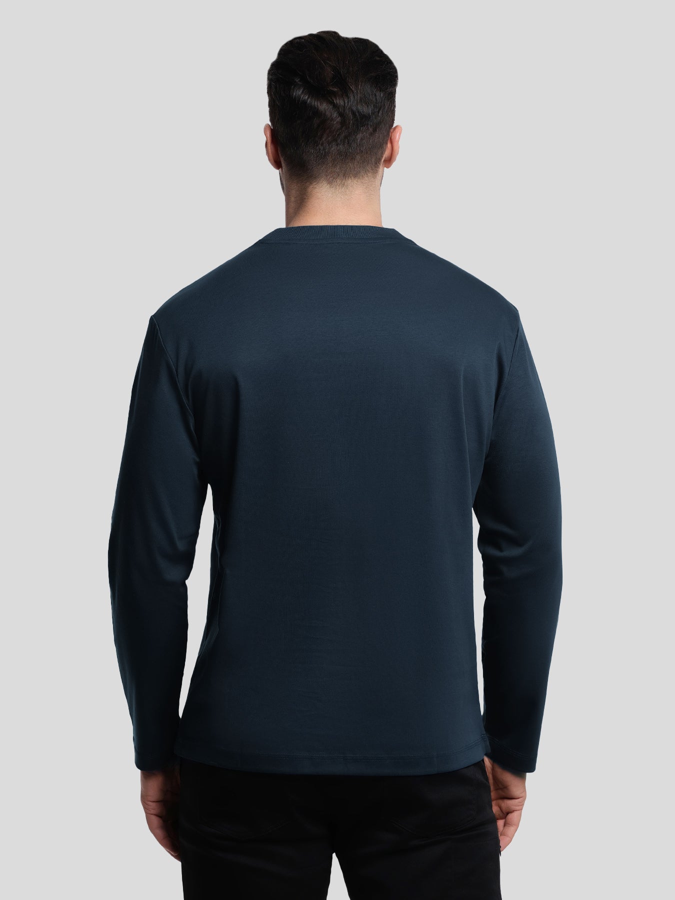 CloudWear 2.0 Split-Hem de manga larga Tee: de corte entallado
